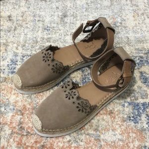 mahalo espadrille flat